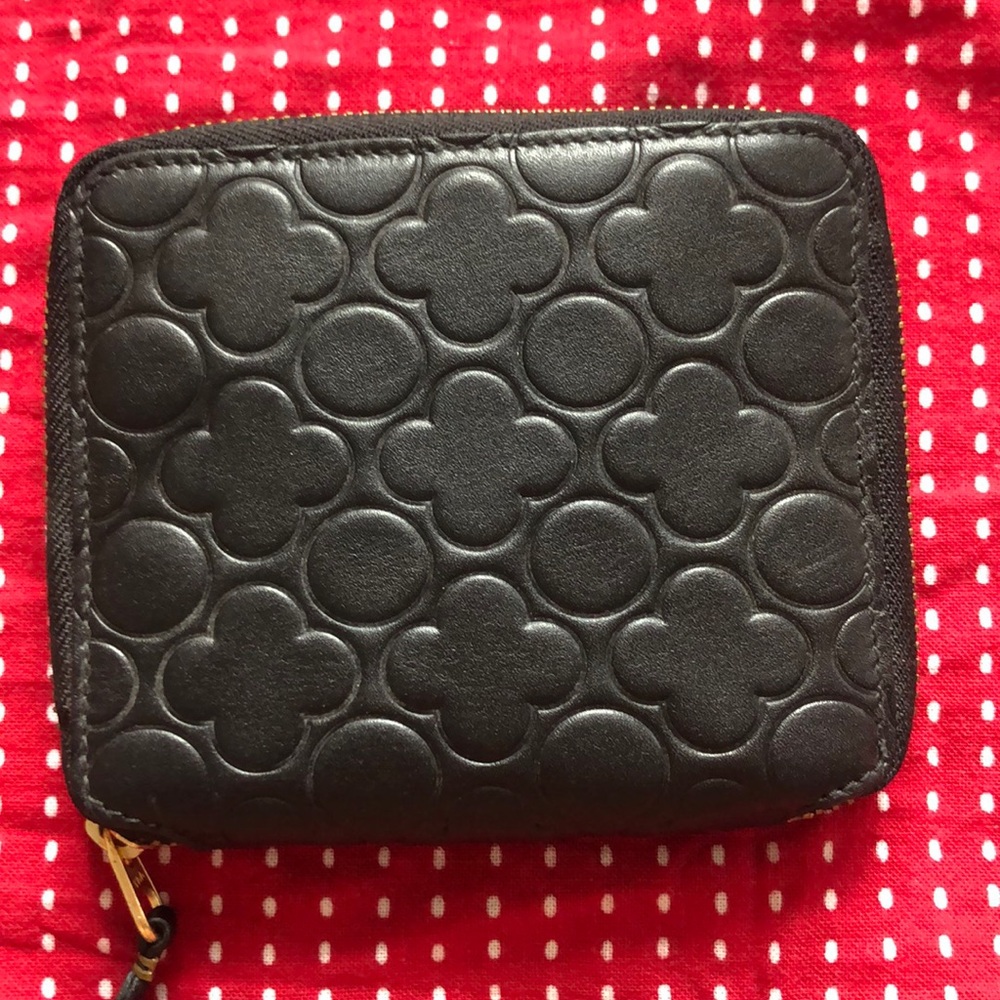comme des garçons embossed wallet never used! nwot